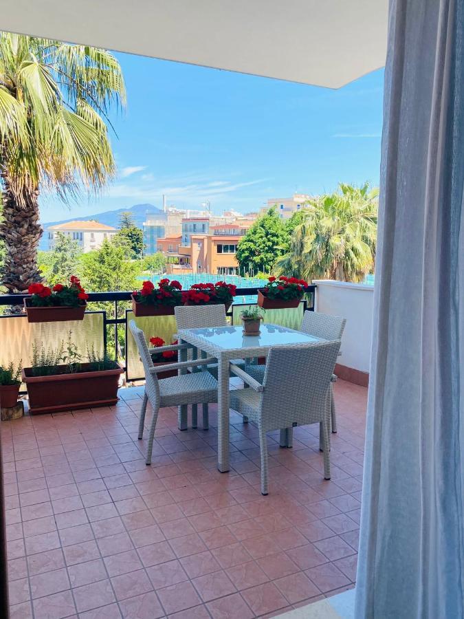 Viva Apartment Sorrente Extérieur photo